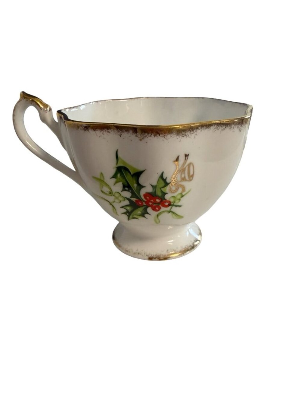 Vintage Queen Anne Yuletide Fine Bone China Teacup Holly Berries Gold Trim Engla